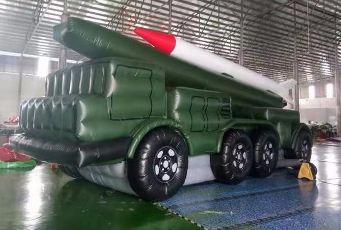 龙安小型军用充气导弹发射车